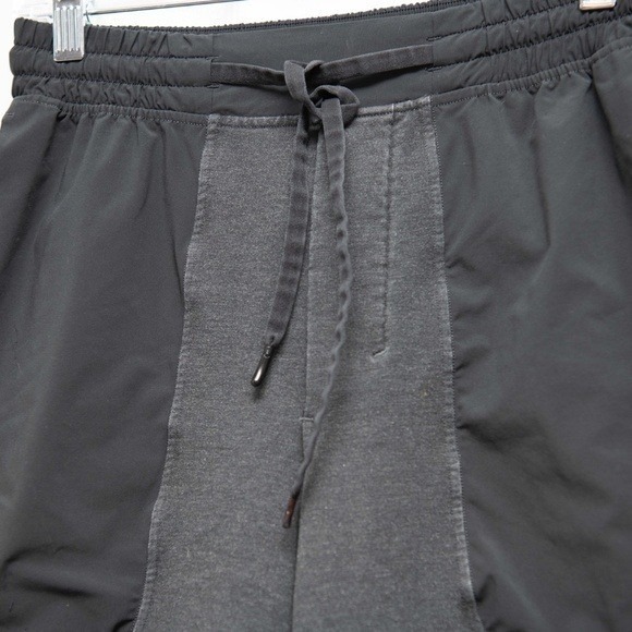 Lululemon Mens Sz S Black Grey Athletic Jogger Shorts Athleisure Gym Performance - Picture 2 of 6